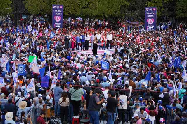 Tengo las agallas para que ustedes vivan en paz: Xóchitl Gálvez