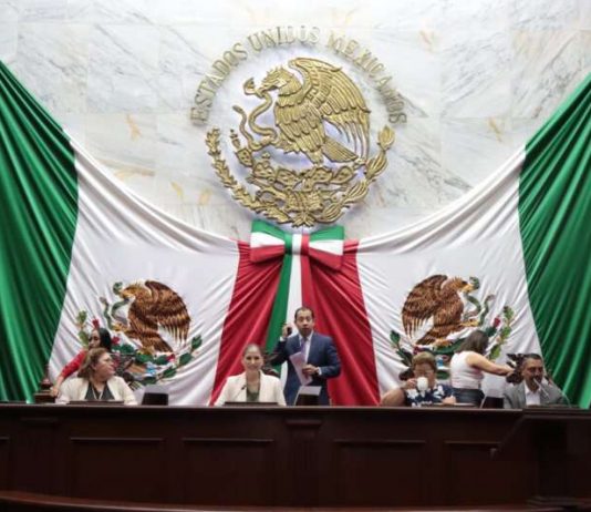 A Juan Bosco Martínez y Nicolás de la Torre, la Presea Melchor Ocampo: 75 Legislatura