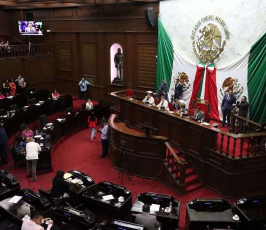 Privilegiar el diálogo para solucionar conflicto de la Guardia Civil, el llamado de la 75 Legislatura