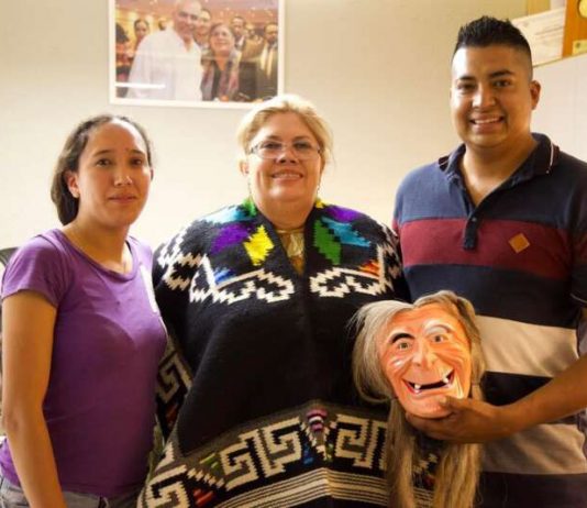 En el Congreso de Michoacán, exhibición y venta de artesanías