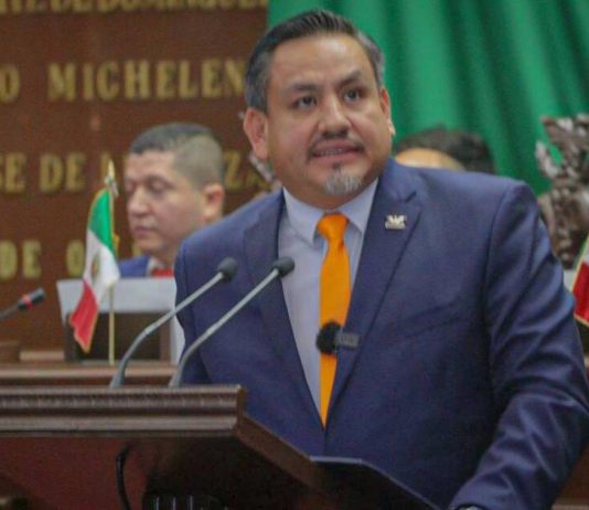 La bancada de MC no está para ser una oposición complaciente: Víctor Manríquez