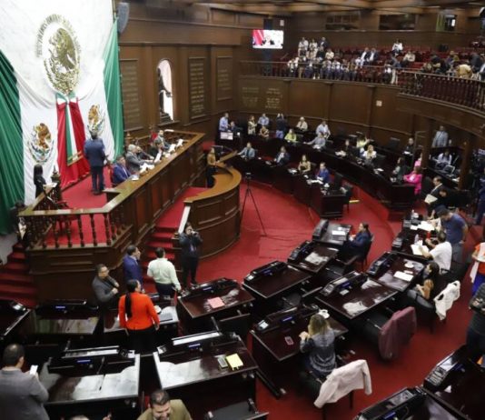 Constituyen Grupos Parlamentarios de la 76 Legislatura de Michoacán