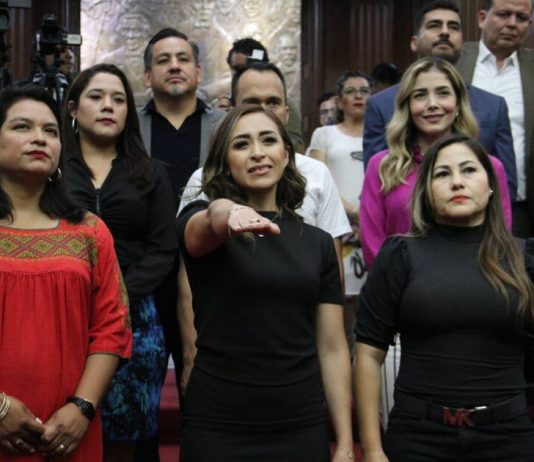 Rinde protesta Grecia Jennifer Aguilar Mercado, nueva diputada local de la 76 Legislatura
