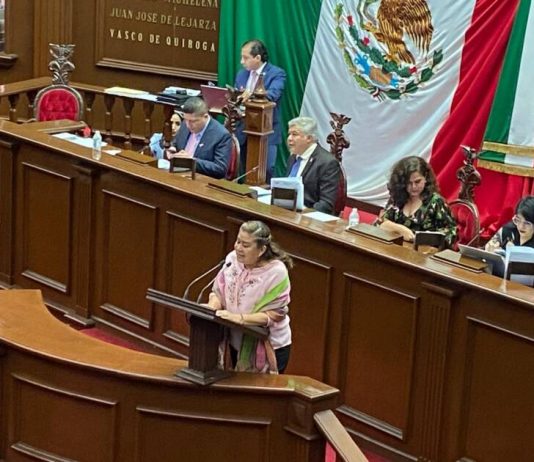 Busca Belinda Iturbide fomentar cultura de prevención del cáncer en las escuelas