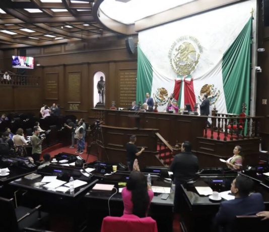 A la magistrada Alma Bahena, presea “Constitución de 1814”: 76 Legislatura