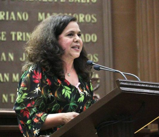 Que funcionarios eviten lenguaje machista, sexista y peyorativo: Melba Albavera Padilla