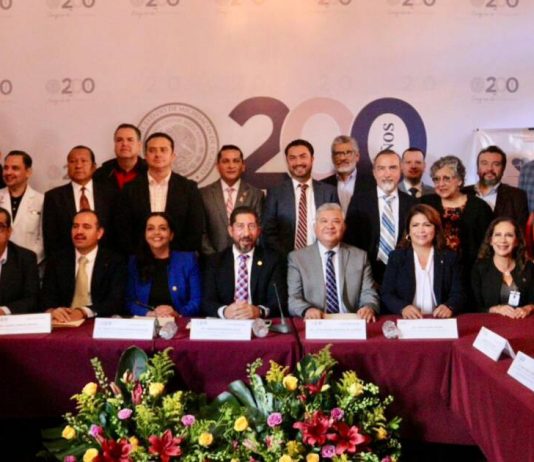 Va Comisión de Salud y Asistencia Social por la mejora integral de ese sector