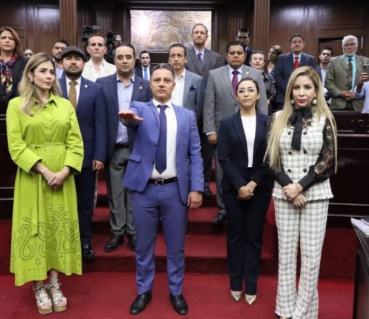 El congreso del estado nombra a David Acosta, nuevo titular de la Contraloría del Tribunal de Justicia Administrativa