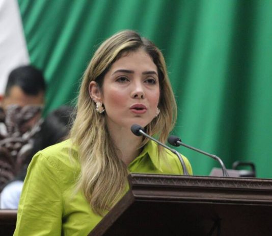 Propone Brissa Arroyo mayor vinculación del Congreso local con ciudadanía