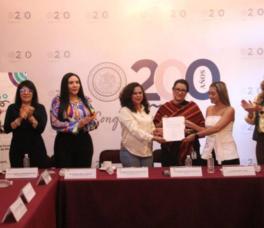 Recibe Congreso del Estado iniciativa ciudadana para reformar la Ley para la Atención de la Violencia Escolar en el Estado de Michoacán.