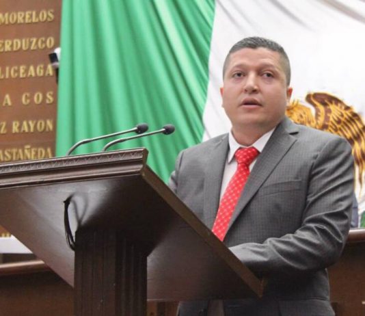 Presenta Vicente Gómez iniciativa para incorporar perspectiva de género a la Ley de Competitividad de la MYPYME