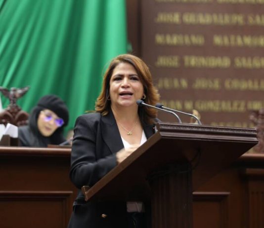 Reforma a la UMSNH no transgrede derechos laborales, reafirma Fabiola Alanís