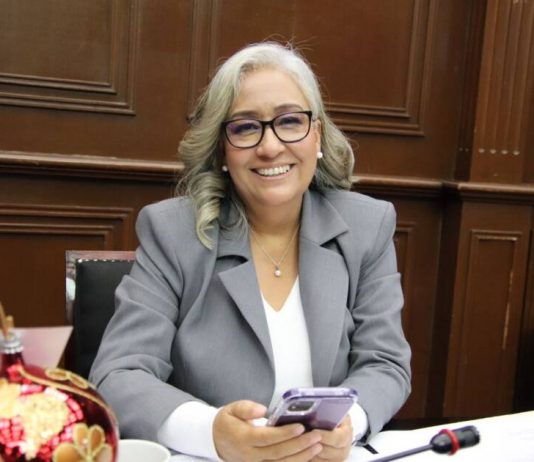 Emma Rivera celebra la aprobación de la reforma que garantiza la autonomía y estabilidad financiera de la UMSNH