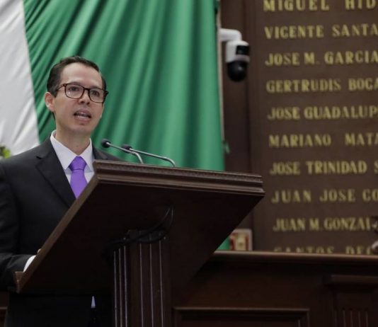 Alfredo Anaya Proponen reforma al régimen de propiedad en condominio en Michoacán