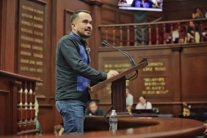 Congreso avala acuerdo de Hugo Rangel para fortalecer a mezcaleros