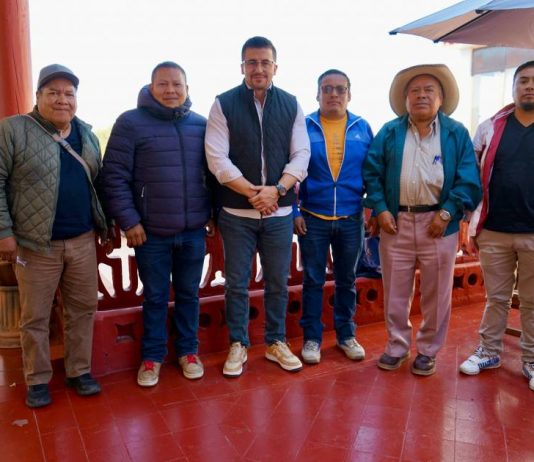 Toño Mendoza refuerza compromisos para la conservación del Lago de Pátzcuaro