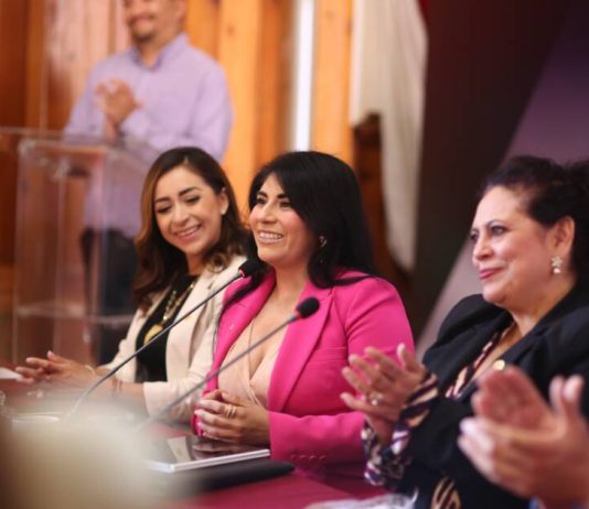 Vanhe Caratachea plantea plataforma digital a comunidad migrante en Encuentro Binacional de Vinculación Académica en el Congreso