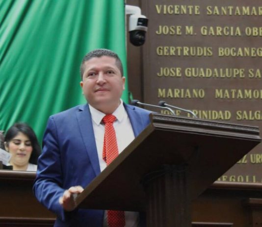 Promueve Vicente Gómez regulación de vehículos personales de movilidad sostenible
