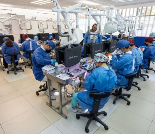 Medicina, Odontología y Derecho encabezan el Top 10 de las carreras con mayor demanda en la UMSNH