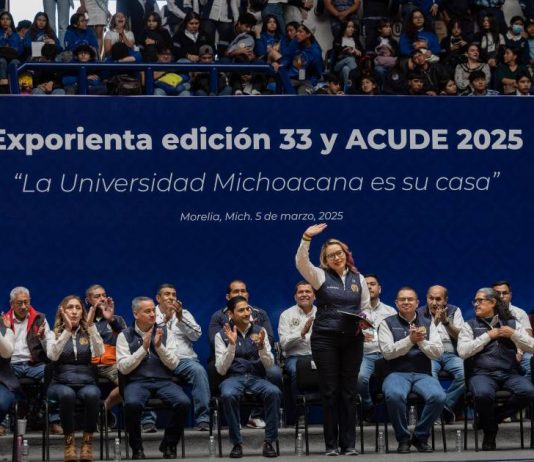 La UMSNH los espera con los brazos abiertos para que continúen su futuro profesional, señala Yarabí Ávila al inaugurar ExpOrienta y ACUDE 2025