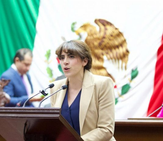 La diputada Giulianna Bugarini presenta iniciativa histórica para combatir el ciberacoso en Michoacán