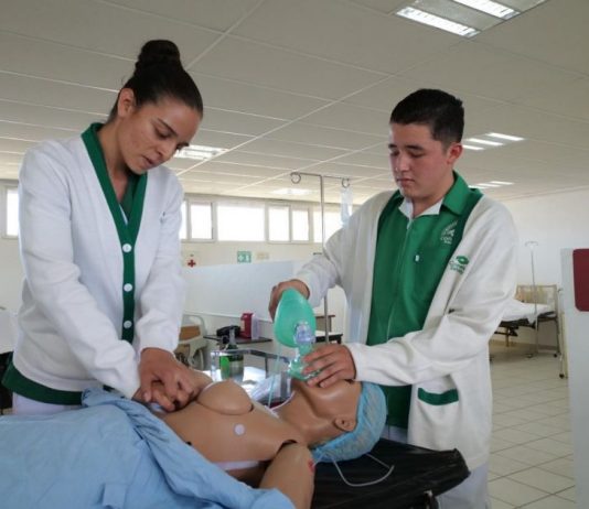 Inician prácticas clínicas más de 2 mil estudiantes de Enfermería del Conalep