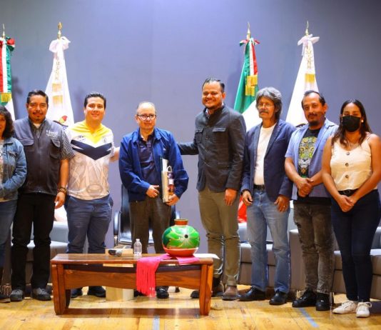Ofrece Ernesto Villanueva intercambio de ideas con periodistas de Michoacán