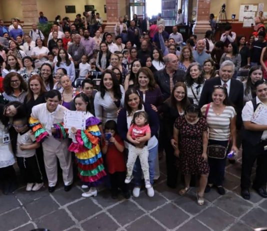 Generar una verdadera inclusión de las personas con Síndrome de Down y fortalecer la igualdad, tarea de todos: 76 Legislatura