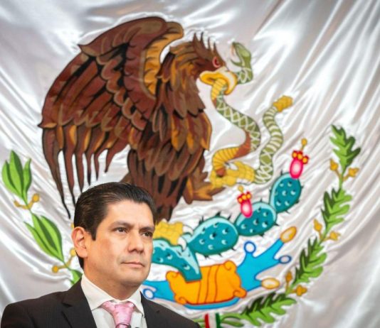 Por la igualdad en el acceso a guarderías, impulsa Ernesto Núñez reforma a la Ley del Seguro Social