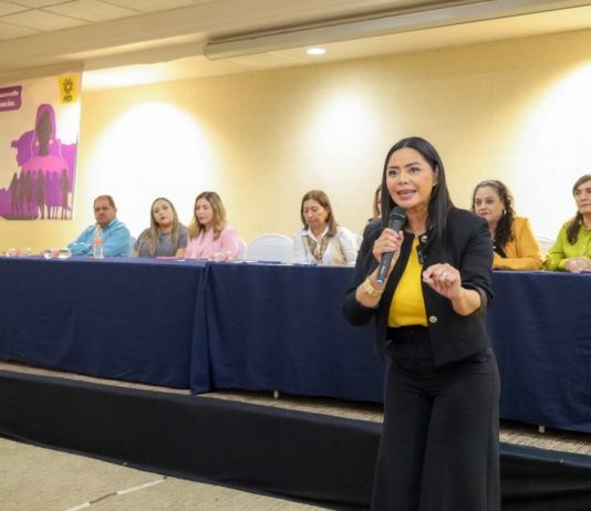 Es tiempo de mujeres y luchar por sus derechos es tarea permanente: Araceli Saucedo