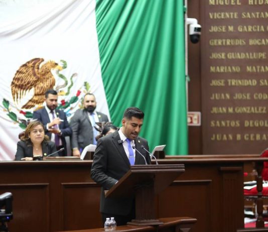 Impulsa Poncho Chávez reforma para sancionar la violencia política de género en el Congreso de Michoacán