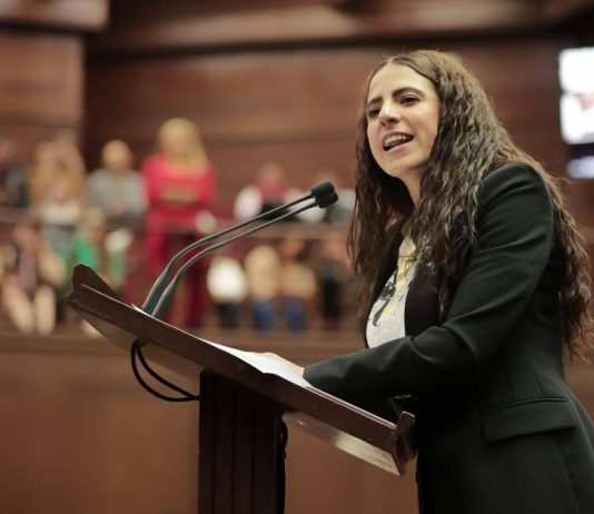 Hoy ganó el pueblo: Giulianna Bugarini logra la aprobación de la reforma que prohíbe la crueldad animal como espectáculo