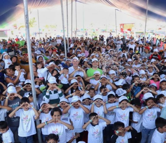 Feria de la Niñez llenó de sonrisas y alegría el Complejo Deportivo Bicentenario
