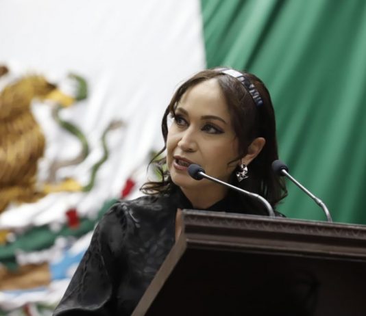 Raúl Morón suma tres diputadas a su proyecto: Itzé Camacho respalda la adhesión