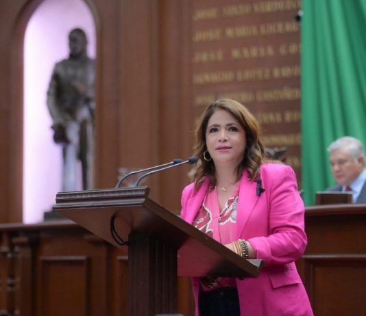 Impulsa Fabiola Alanís iniciativa para erradicar la violencia contra las mujeres