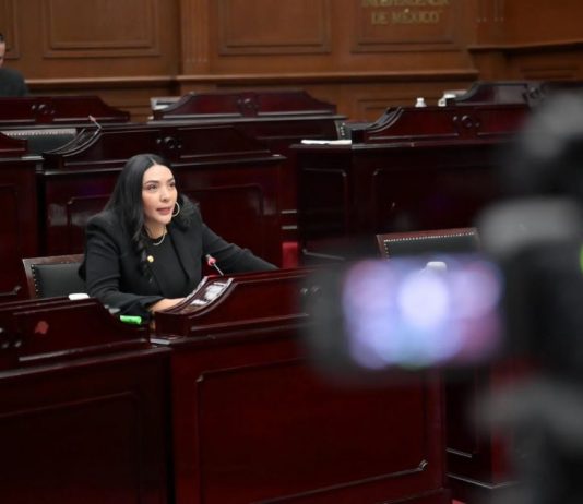 A seguir gestionando para echar abajo impuesto a las remesas llama Adriana Campos