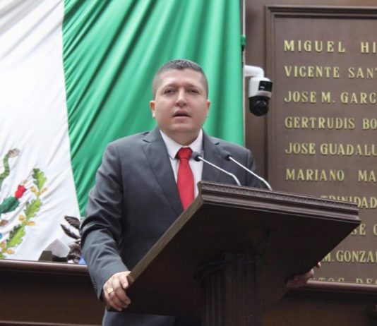 Vicente Gómez presenta iniciativa para regular contaminación auditiva