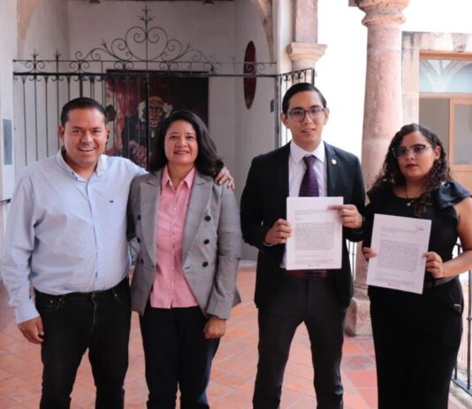 Hugo Rangel y el Colegio de Economistas proponen reforma para fortalecer la planeación municipal