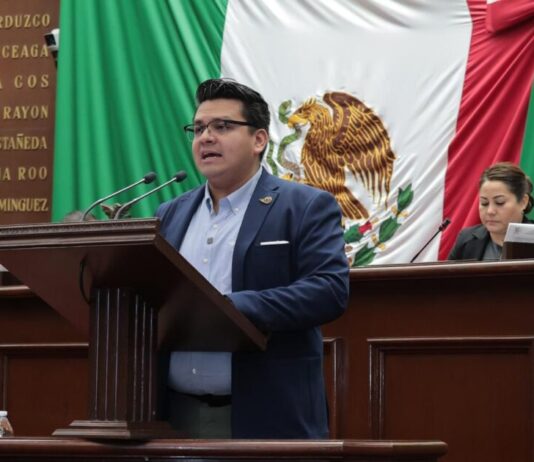 Toño Carreño presenta iniciativa para visibilizar enfermedades autoinmunes