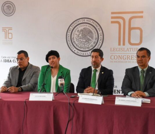 Cesmich presenta iniciativa ciudadana, a favor de las personas con discapacidad visual