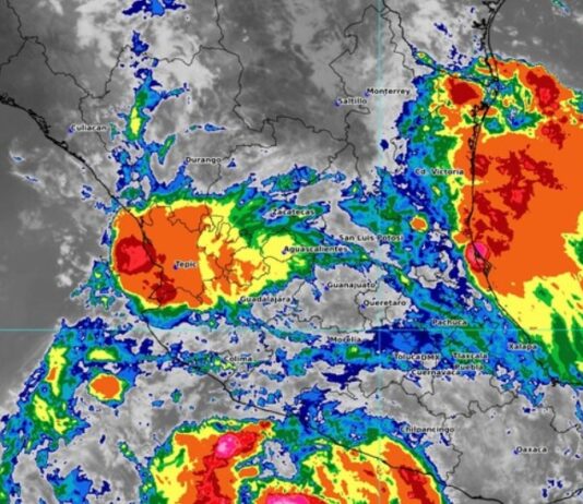 Ciclón Flossie provoca intensas lluvias en Michoacán; suspenden clases en municipios costeros