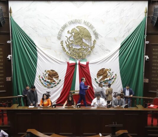 Con una productividad a la alza, cierra 76 Legislatura su primer año de actividades