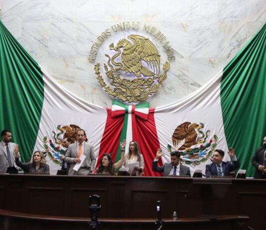 Congreso del Estado a favor de la erradicación de brecha salarial en función de género