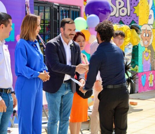 Jóvenes y familias transforman su entorno en Spot+ Villas del Pedregal