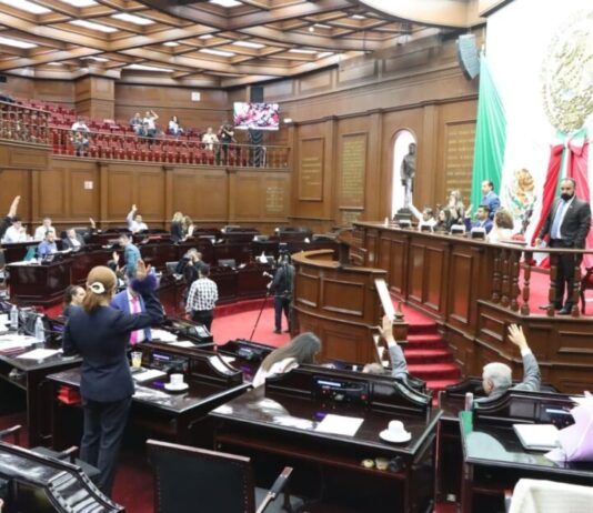 Congreso del Estado otorga autonomía a los institutos electorales