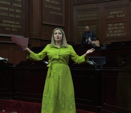 Plantea Brissa Arroyo que por ley se aplique la licencia de paternidad de manera obligatoria