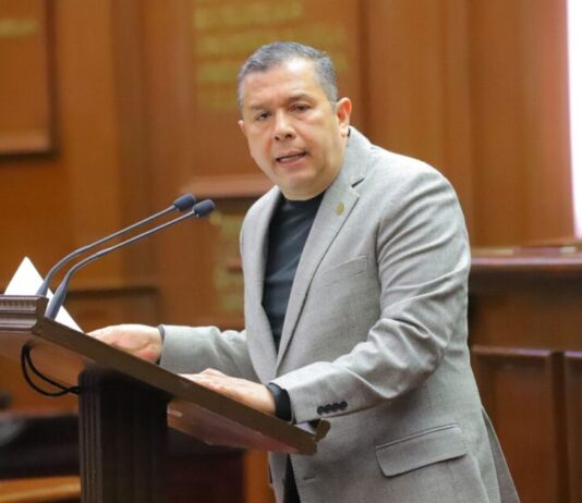 Juan Carlos Barragán propone que Centros de Convivencia Familiar se trasladen a parques o unidades deportivas