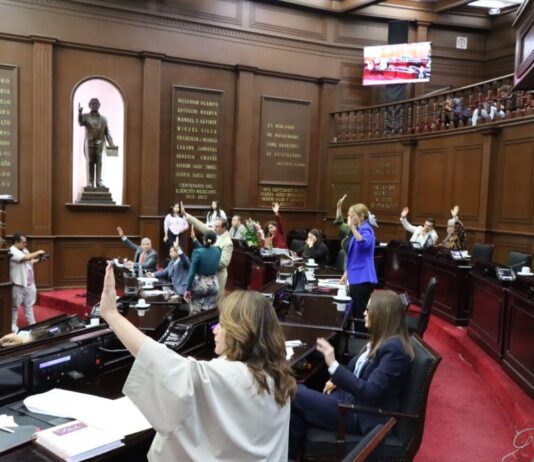 FGE recibirá Condecoración “Suprema Junta Nacional Americana”, 2025: 76 Legislatura