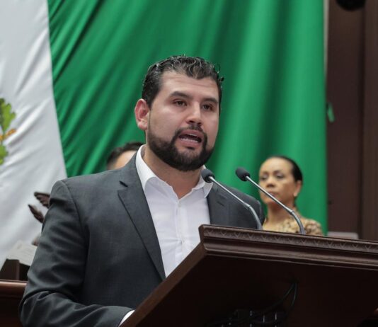 Con acompañamiento legislativo, la inversión federal para el puerto de Lázaro Cárdenas fortalecerá economía de Michoacán: Octavio Ocampo