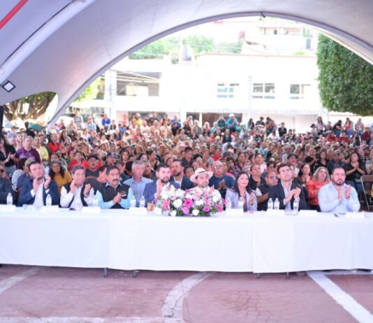 Hidalgo y Jiménez, primeros municipios del PRD Michoacán en rendir sus informes de gobierno